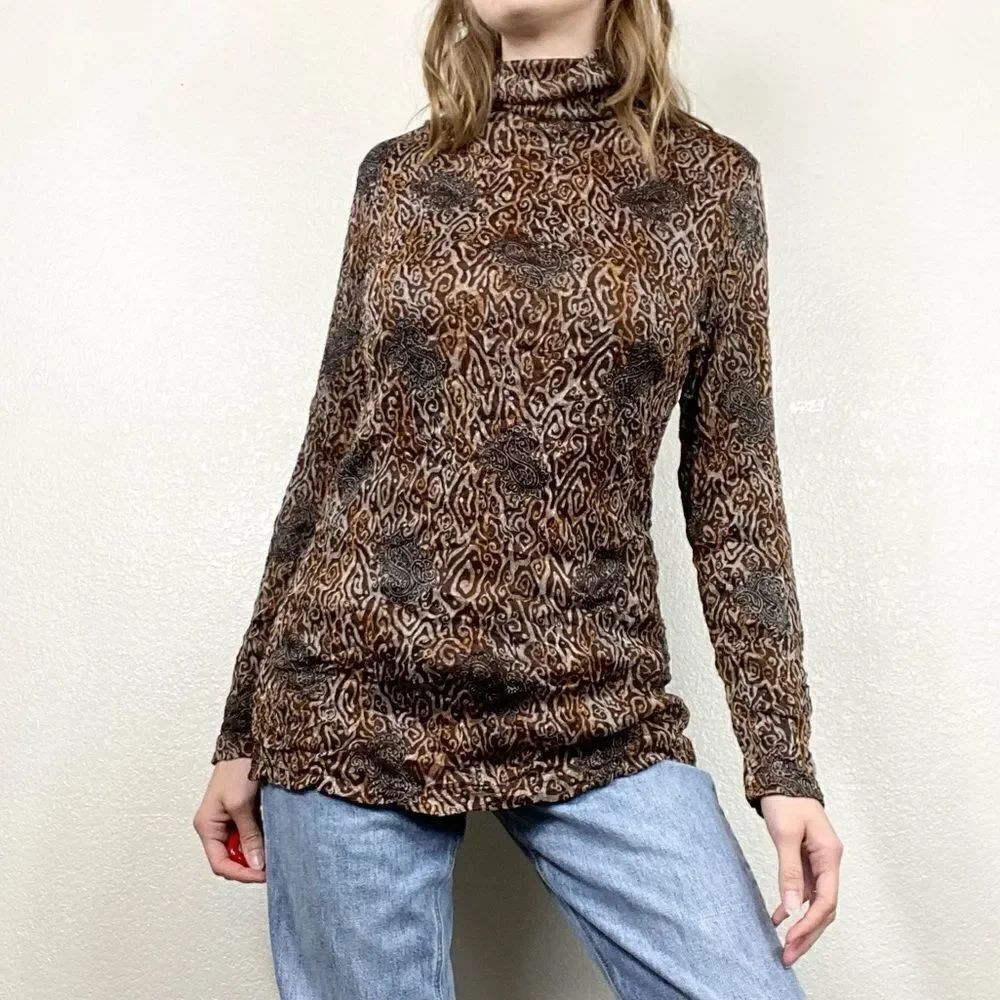 Vintage y2k Brown Swirl Pattern Long Sleeve Turtleneck Blouse